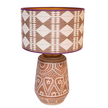 Afbeelding in Gallery-weergave laden, Lampenvoet Afrikaanse pot witte tekening