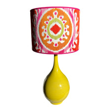 Afbeelding in Gallery-weergave laden, Lampenvoet geel slanke hals