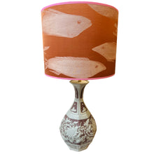 Load image into Gallery viewer, Lampenkap Kaku oranje Ø 35cm