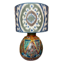 Load image into Gallery viewer, Lampenkap Madina blauw - Manuel Canovas Ø40 cm