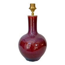 Afbeelding in Gallery-weergave laden, Lampenvoet bordeaux rood paars vaas hals