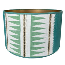 Load image into Gallery viewer, Lampenkap Kaspar teal - Jane Churchill Ø 40cm