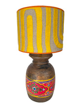 Load image into Gallery viewer, Lampenkap Alexander Jaune - Pierre Frey Ø35cm