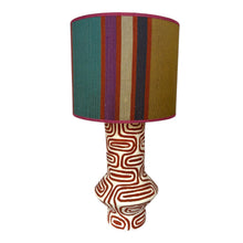 Load image into Gallery viewer, Lampenkap Nari Stripe - Jim Thompson Ø 30 cm