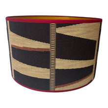 Afbeelding in Gallery-weergave laden, Lampenkap Elo Stripe - Jim Thompson Ø35 cm