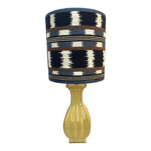 Afbeelding in Gallery-weergave laden, Lampenkap Frida donkerblauw - Manuel Canovas Ø 20 cm