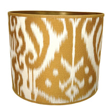 Load image into Gallery viewer, Lampenkap Anna Geel - Manuel Canovas Ø 30 cm