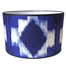 Load image into Gallery viewer, Lampshade Haikou - Pierre Frey Ø 30 cm