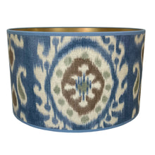 Load image into Gallery viewer, Lampenkap Madina blauw - Manuel Canovas Ø40 cm
