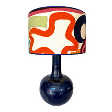 Afbeelding in Gallery-weergave laden, Lampenkap Emily blauw - Pierre Frey Ø 40 cm
