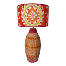 Afbeelding in Gallery-weergave laden, Lampenvoet Rotan gekleurd
