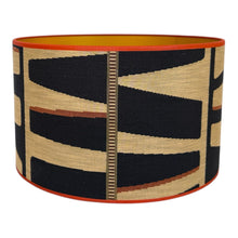 Afbeelding in Gallery-weergave laden, Lampenkap Elo Stripe - Jim Thompson Ø40cm
