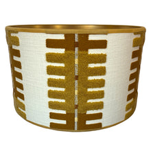 Afbeelding in Gallery-weergave laden, Lampenkap Pegase - Pierre Frey Ø 40 cm
