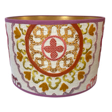 Load image into Gallery viewer, Lampenkap Margaux - Manuel Canovas Ø30 cm
