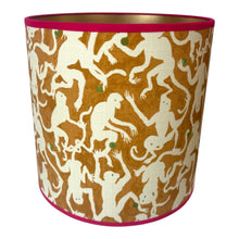 Afbeelding in Gallery-weergave laden, Lampenkap Funky Monkey - Jim Thompson Ø 25 cm
