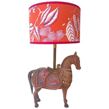 Afbeelding in Gallery-weergave laden, Lampenvoet Paard K6
