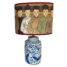 Afbeelding in Gallery-weergave laden, Lampenkap La cite interdite laque de Chine - Pierre Frey  Ø 25cm Ovaal
