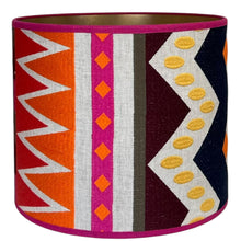 Load image into Gallery viewer, Lampenkap Jungle Music - Jim Thompson Ø30 cm

