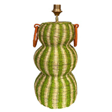 Afbeelding in Gallery-weergave laden, Rieten mandje groen met oren SL x ZaareFolks
