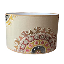 Load image into Gallery viewer, Lampshade Villars - Manuel Canovas Ø 40 cm
