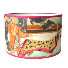 Load image into Gallery viewer, Lampshade Wedding Parade - Jim Thompson Ø 30 cm
