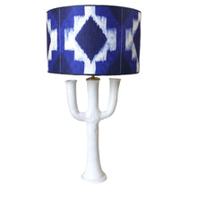 Load image into Gallery viewer, Lampshade Haikou - Pierre Frey Ø 40 cm
